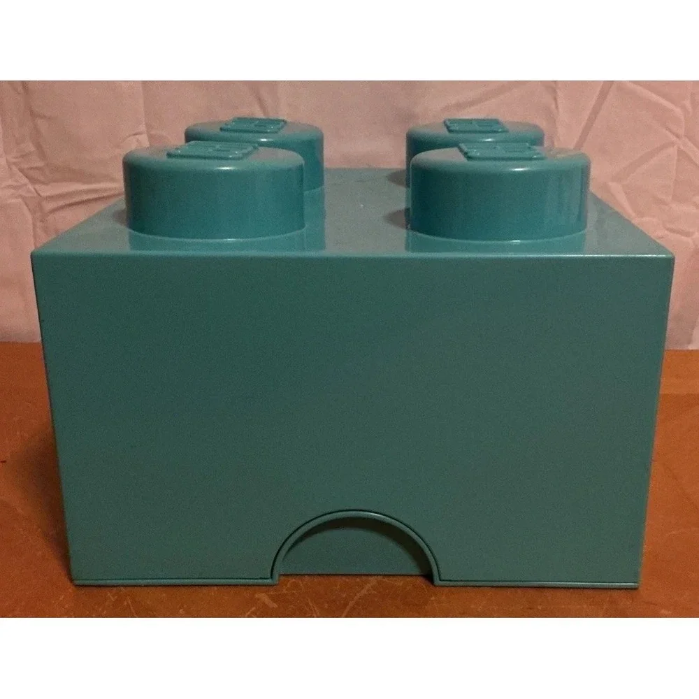 Lego aqua blue